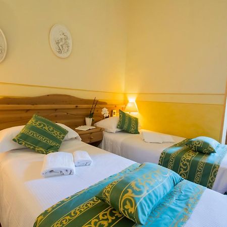 אגורדו Hotel Villa Imperina מראה חיצוני תמונה