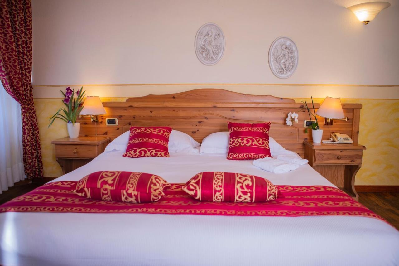 אגורדו Hotel Villa Imperina חדר תמונה