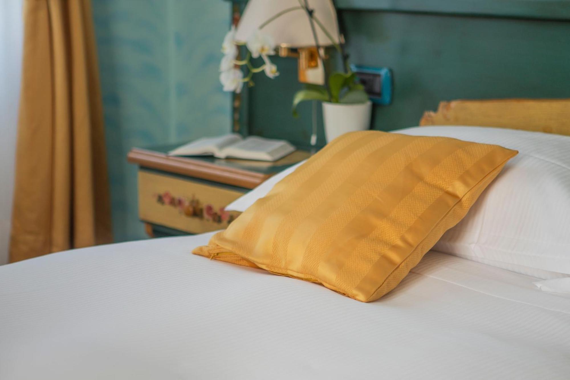אגורדו Hotel Villa Imperina חדר תמונה