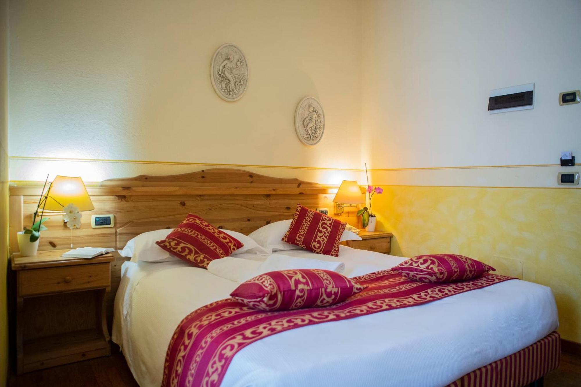 אגורדו Hotel Villa Imperina מראה חיצוני תמונה