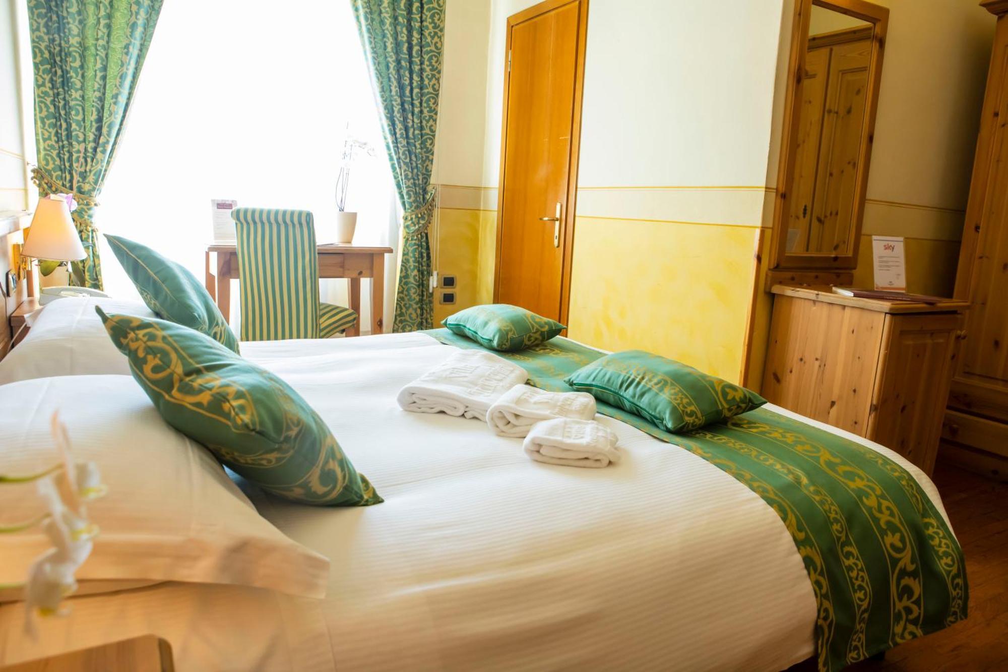 אגורדו Hotel Villa Imperina חדר תמונה