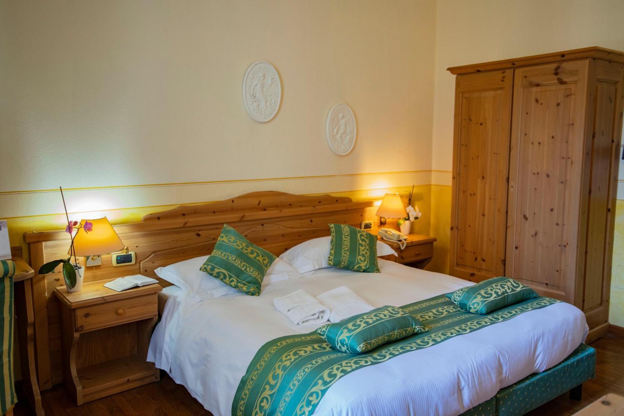 אגורדו Hotel Villa Imperina חדר תמונה